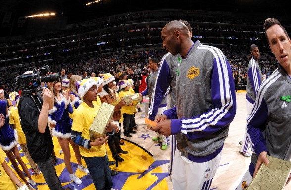 郑钦文迈向 郑钦文迈向