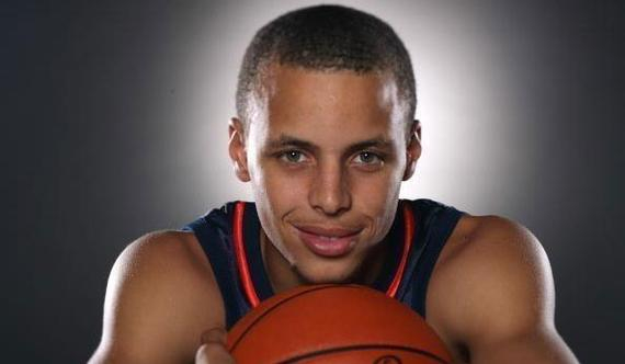 双方悬念依 双方悬念依